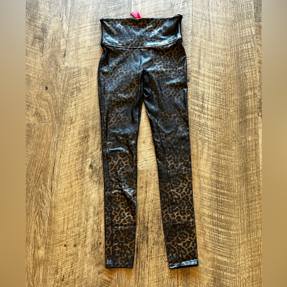 Spanx size medium cheetah leggings